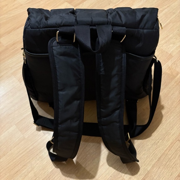 HAPP Levy Backpack Black diaper bag - Picture 6 of 13